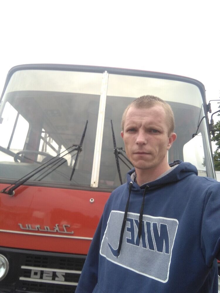  20528617  , 40 ,    -