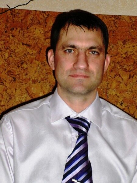  5164737  Sergei, 50 ,    