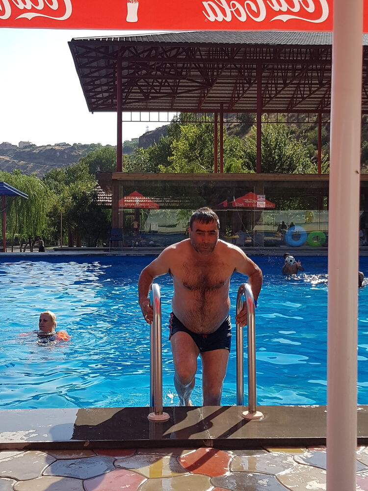  ,   Armen, 55 ,   ,   