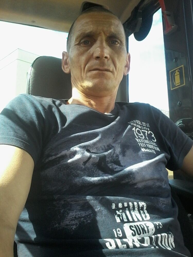  7945297  , 54 ,    