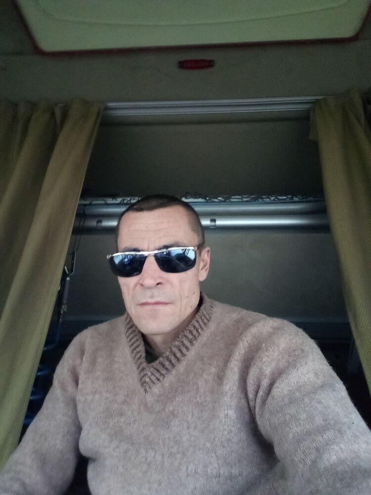  25022467  , 48 ,    