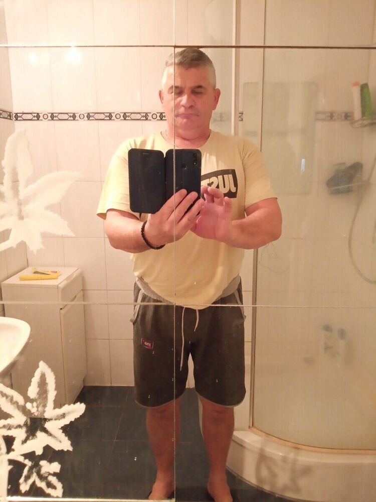  22219857  Adam, 58 ,    Oldenburg