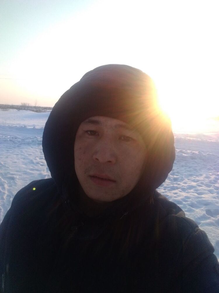  Targu Jiu,   , 36 ,   ,   , c 