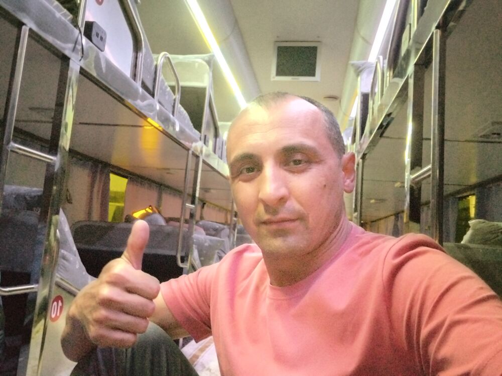  44278587  , 46 ,    