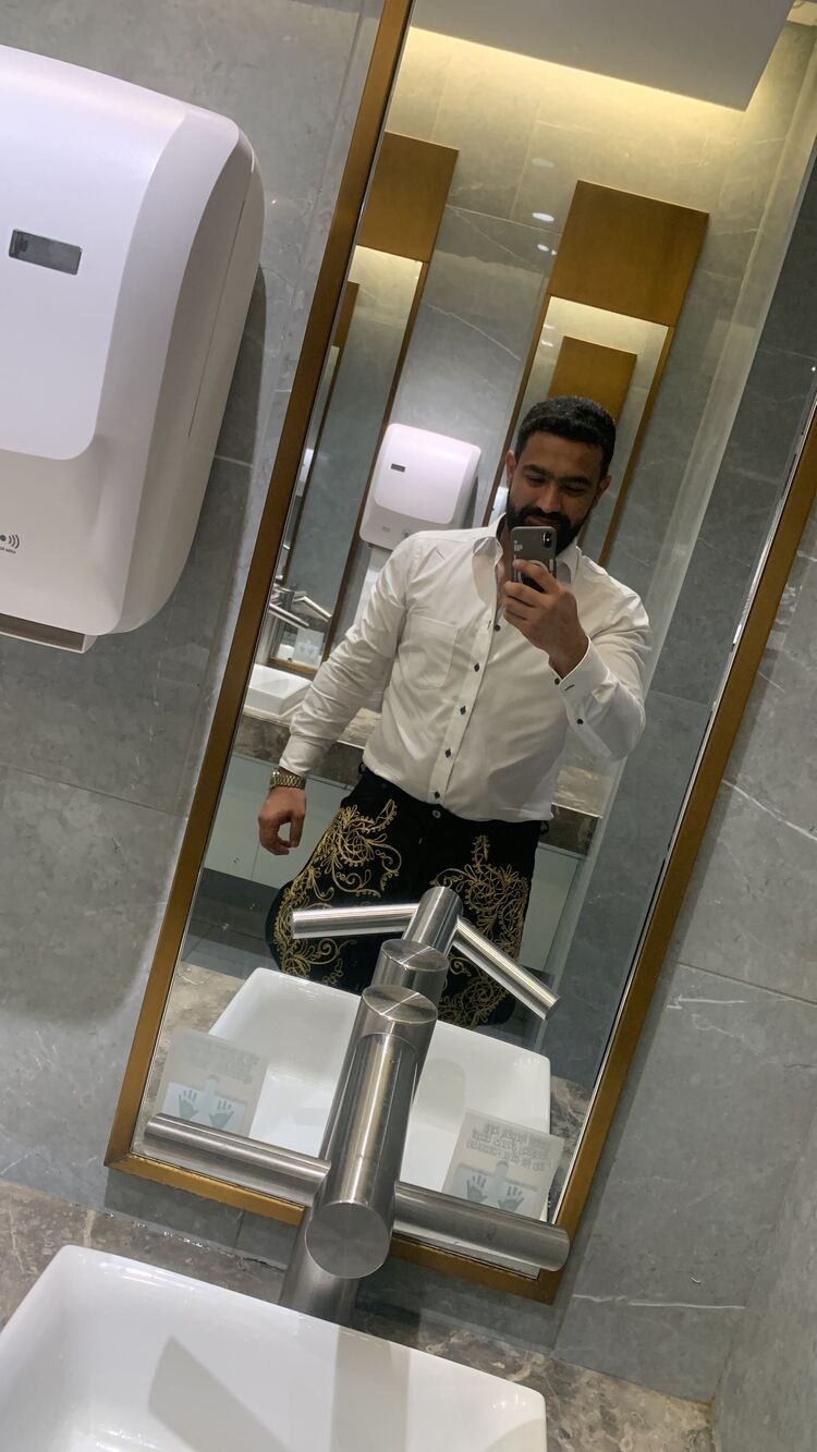  ,   Zaher, 35 ,   ,   , c 