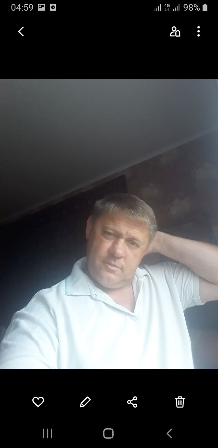  24272157  , 52 ,    
