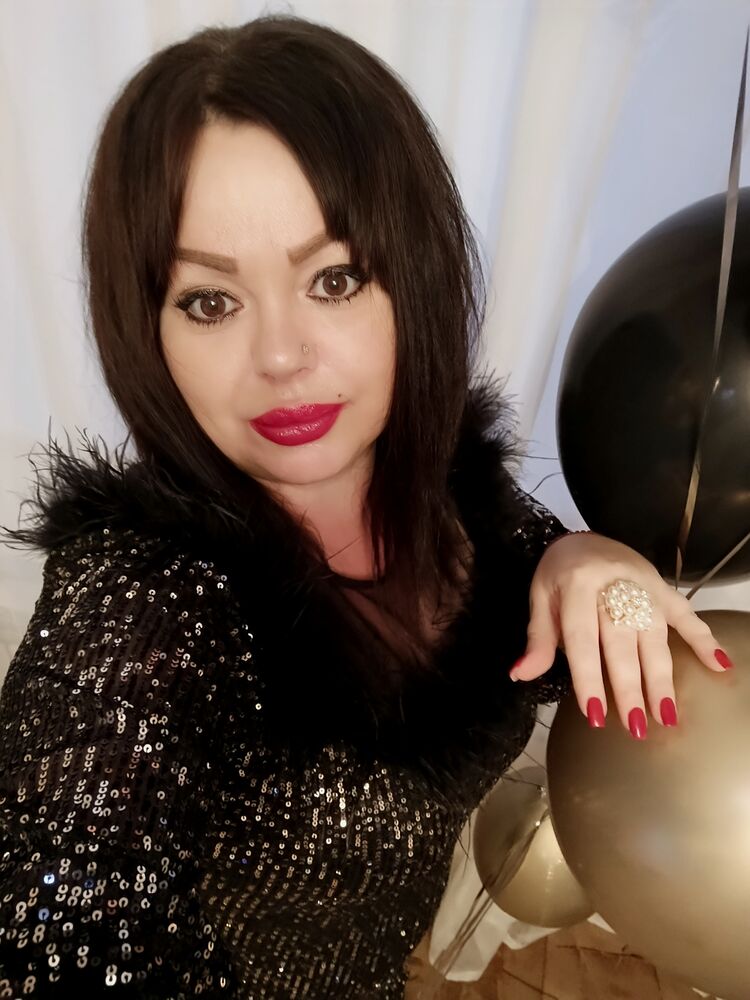  49208307  Ksenia, 45 ,    --