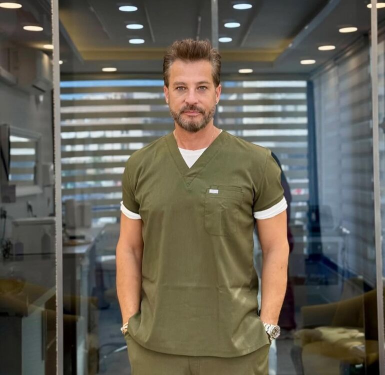  ,   Dennis, 50 ,   c 