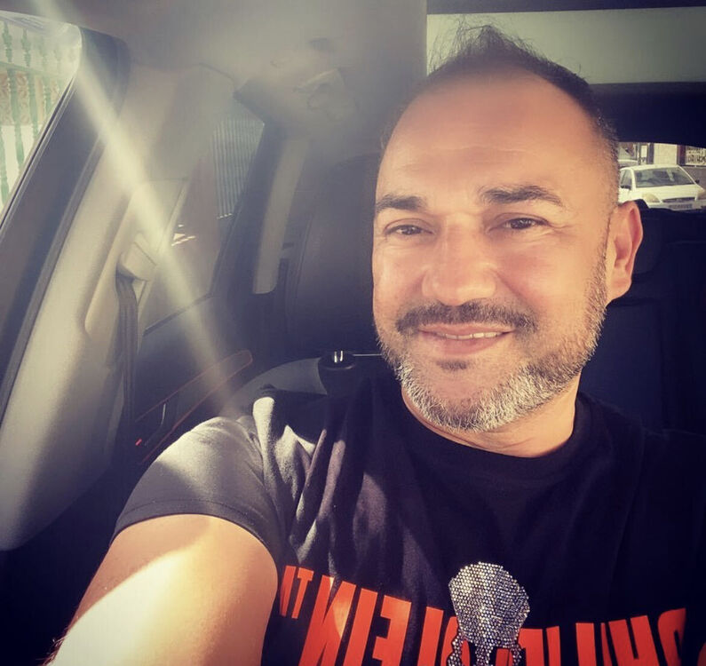  27767857  Maximiliano, 54 ,    Marbella