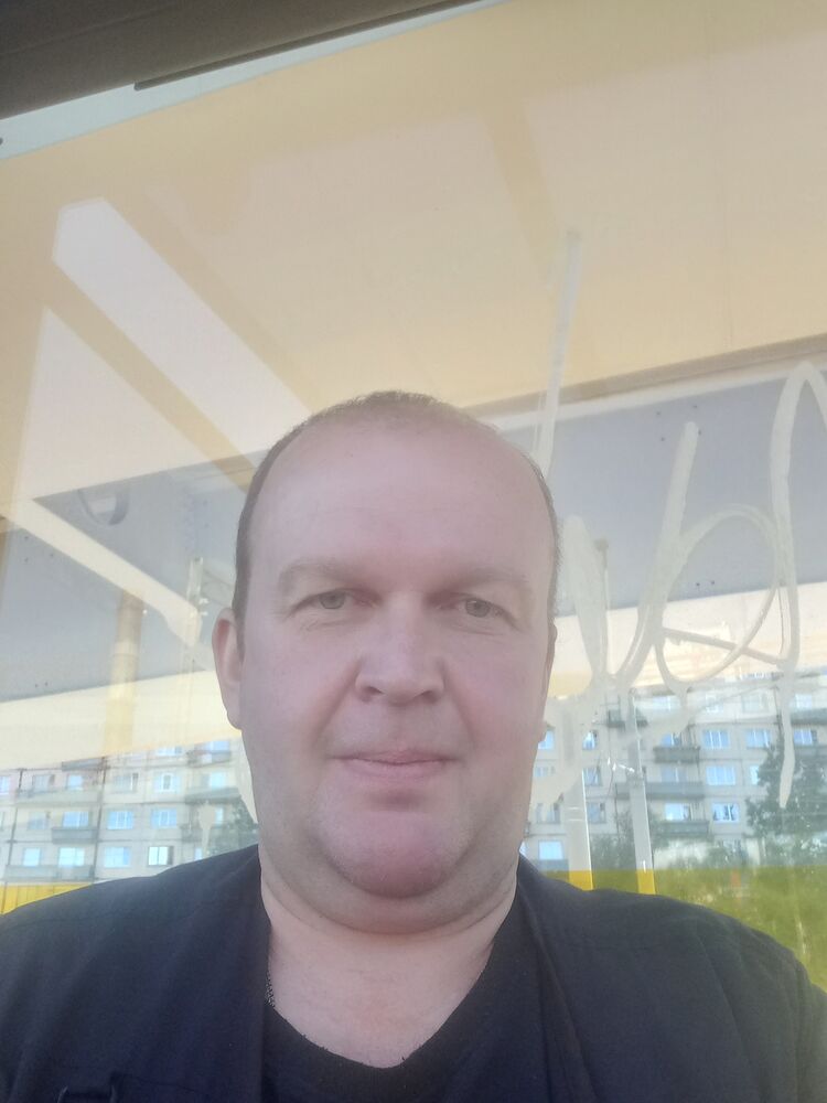  45618897  , 52 ,    -