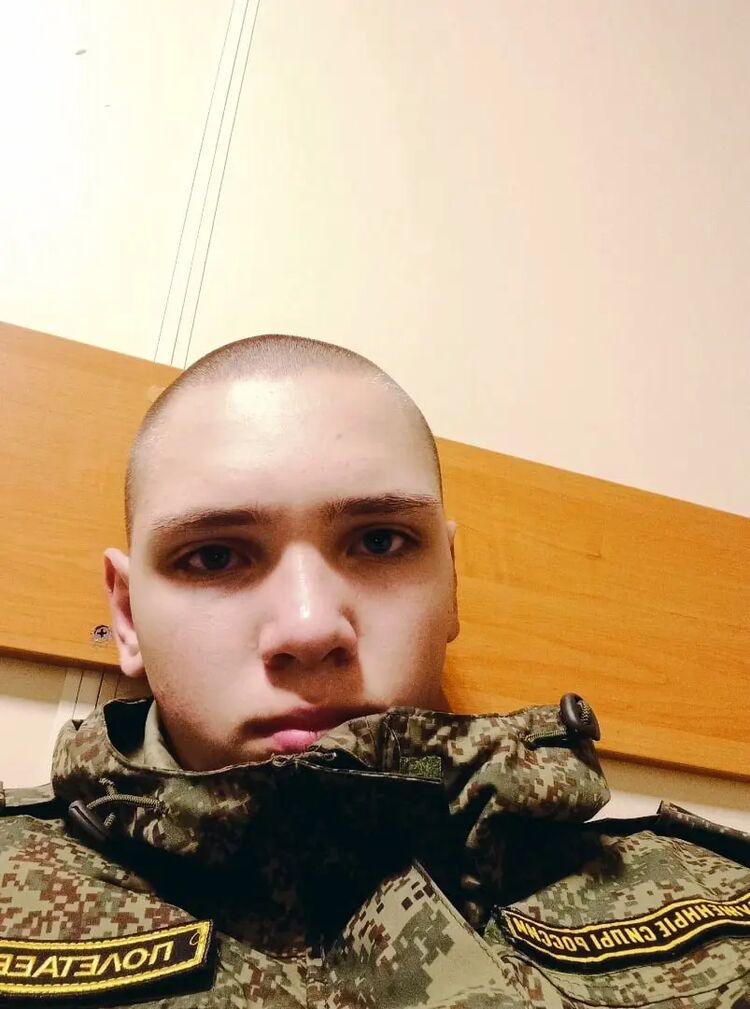  36800547  , 22 ,    