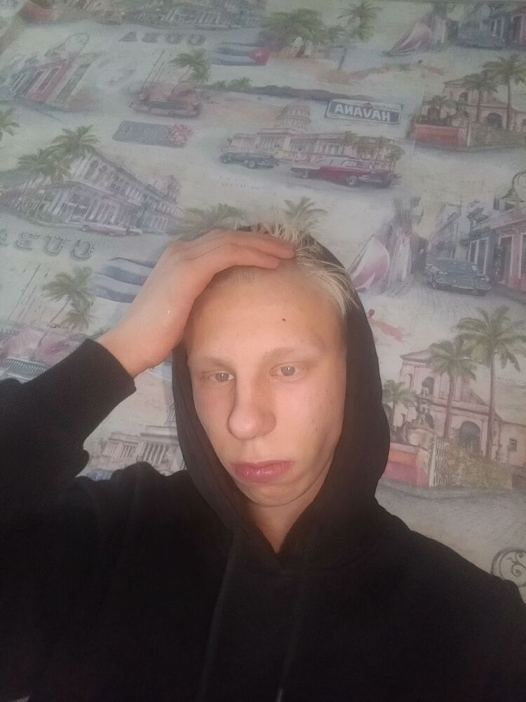  48422417  , 19 ,    