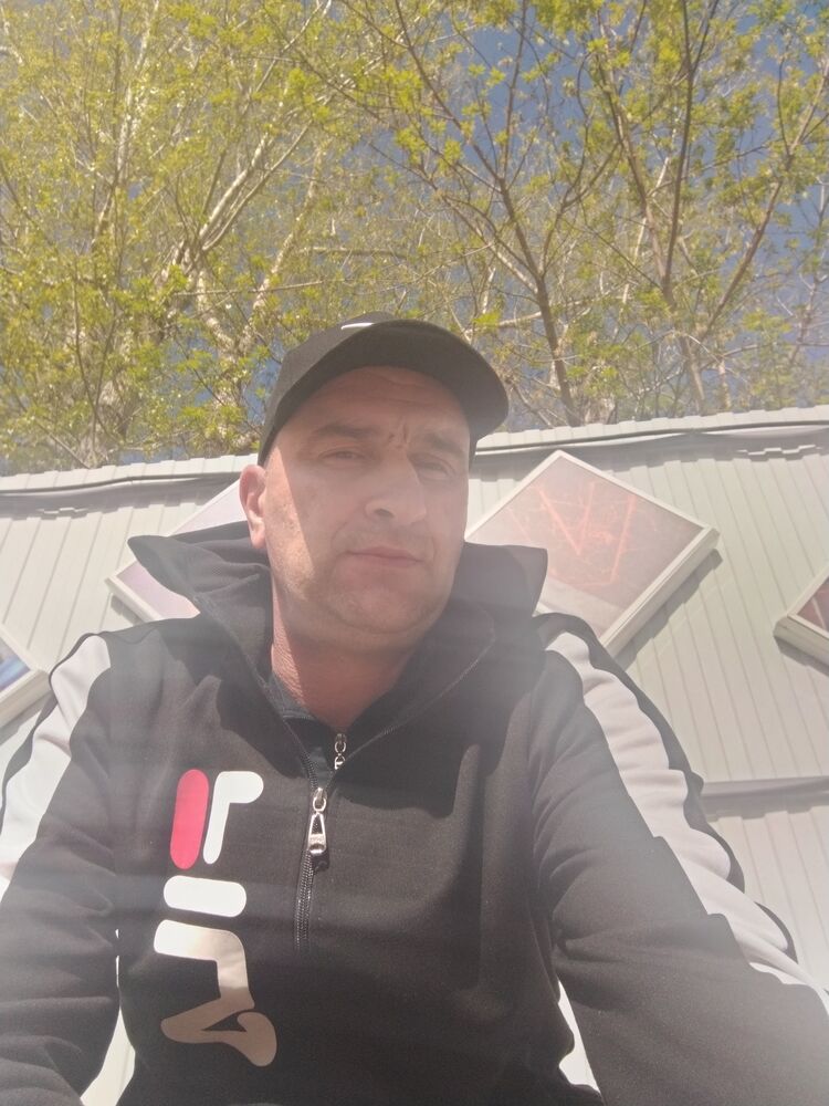  46957177  , 42 ,    