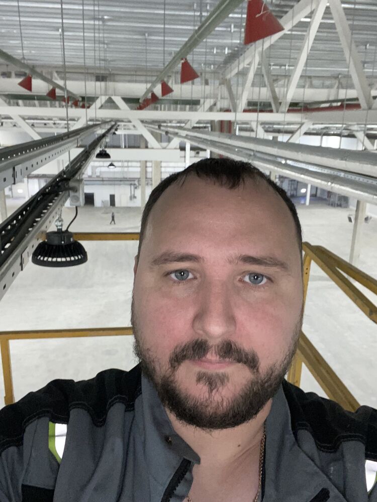  43979127  , 37 ,    -