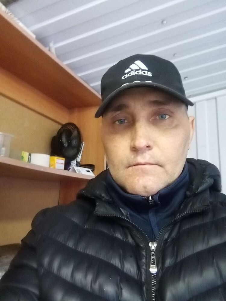  ,   Igor, 44 ,   ,   