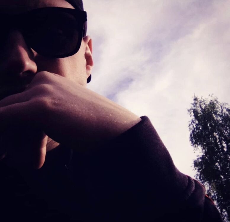  15248467  Dirkss, 35 ,    