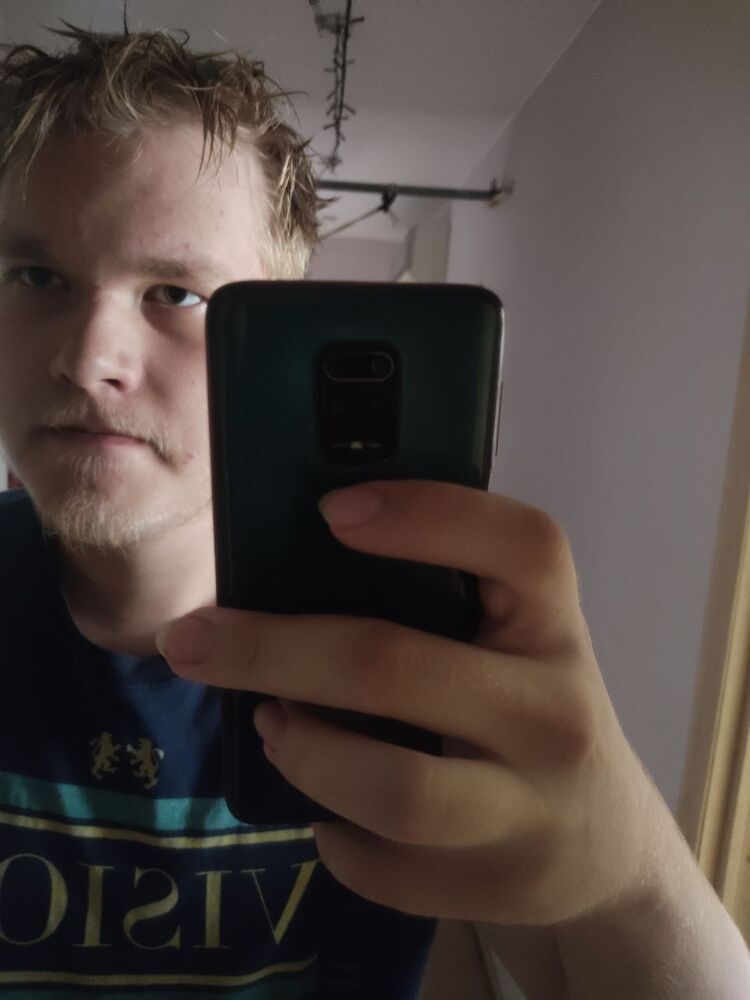  40301707  , 21 ,    