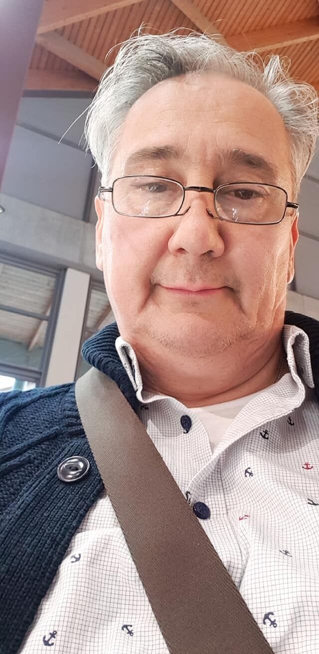  36178517  Daniel, 54 ,    