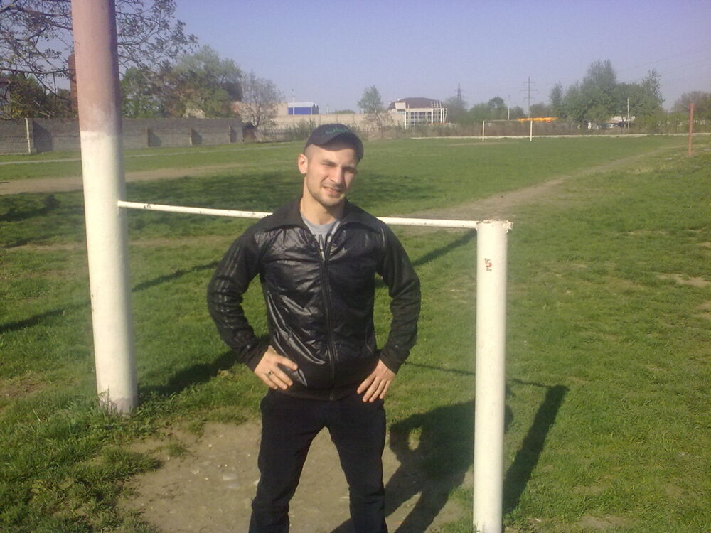  47035677  , 40 ,    