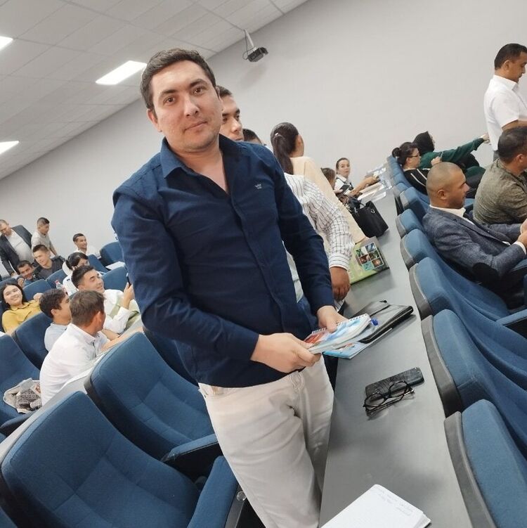  39548327  Oybek, 31 ,    