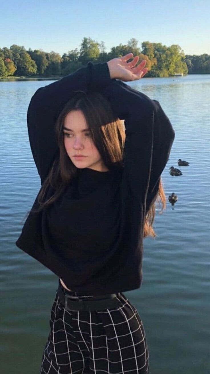  --,   , 25 ,     , c 