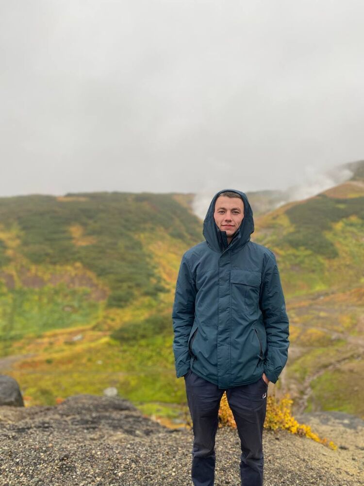  29494207  , 28 ,    -