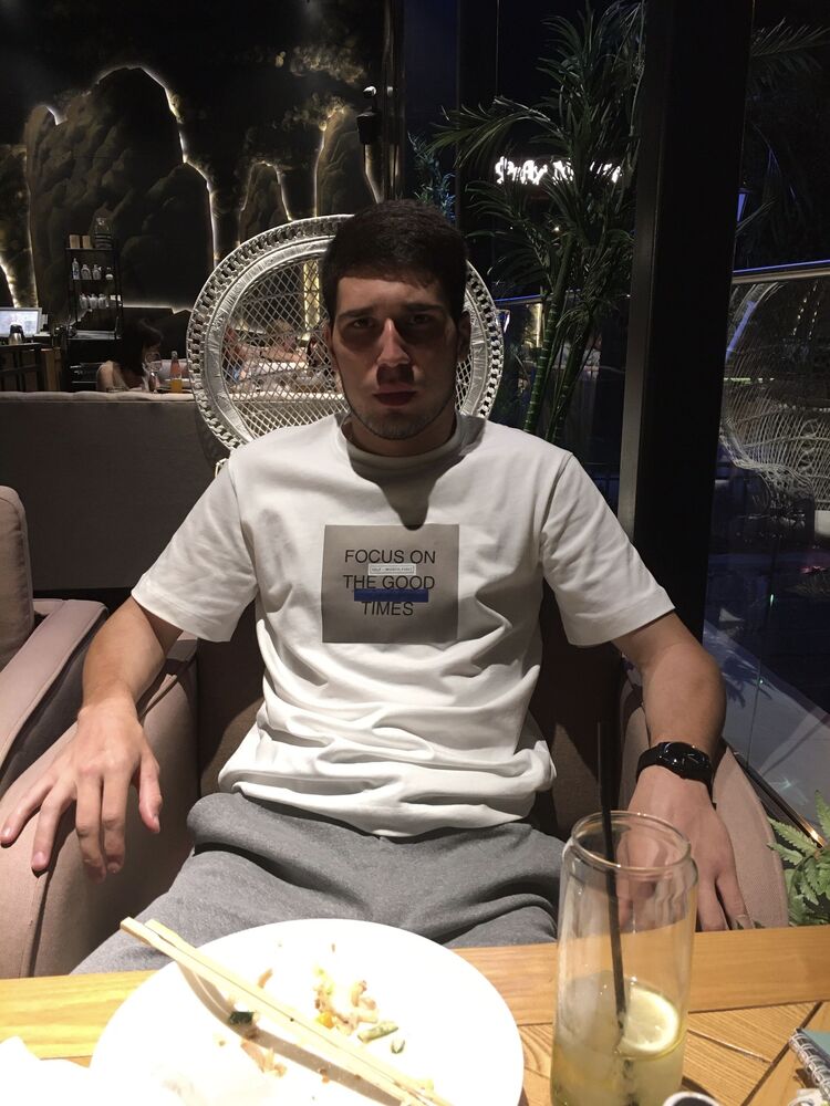  37267377  Im, 27 ,    --