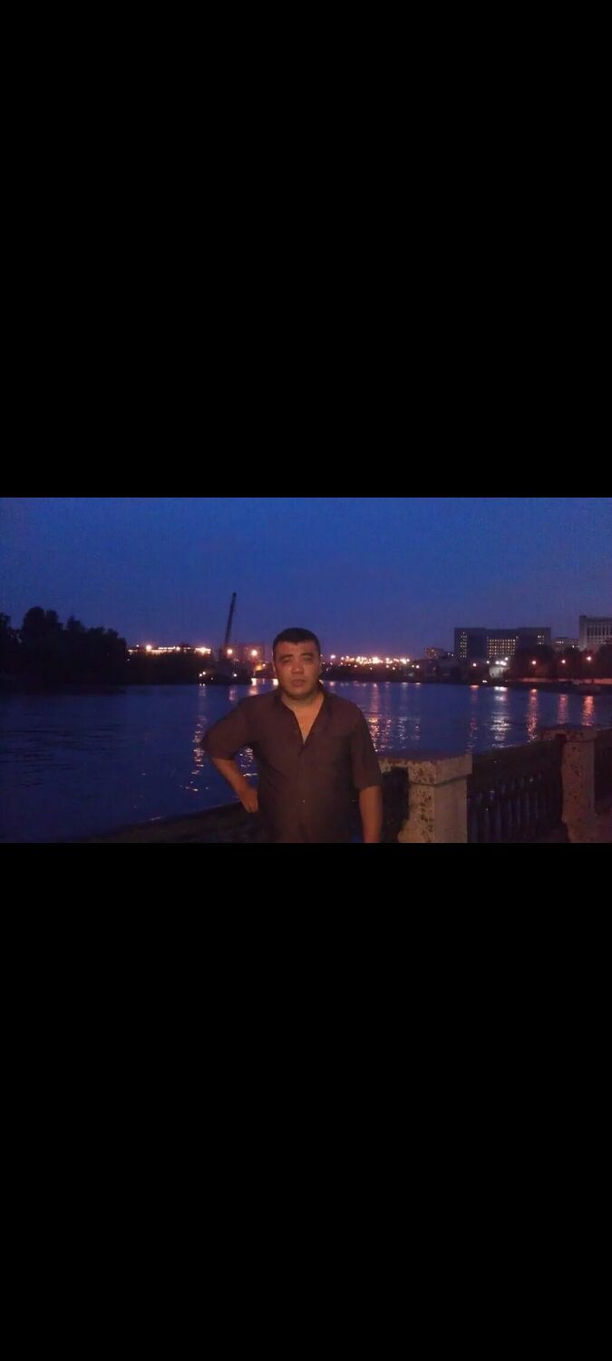  33895367  S H E R, 44 ,    