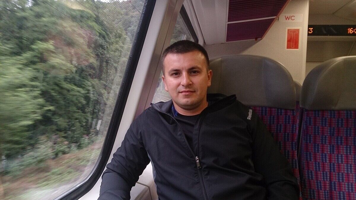  21380847  MasterNikki, 40 ,    