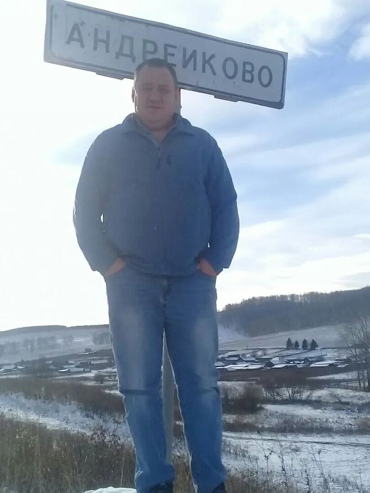  28228687  , 52 ,    