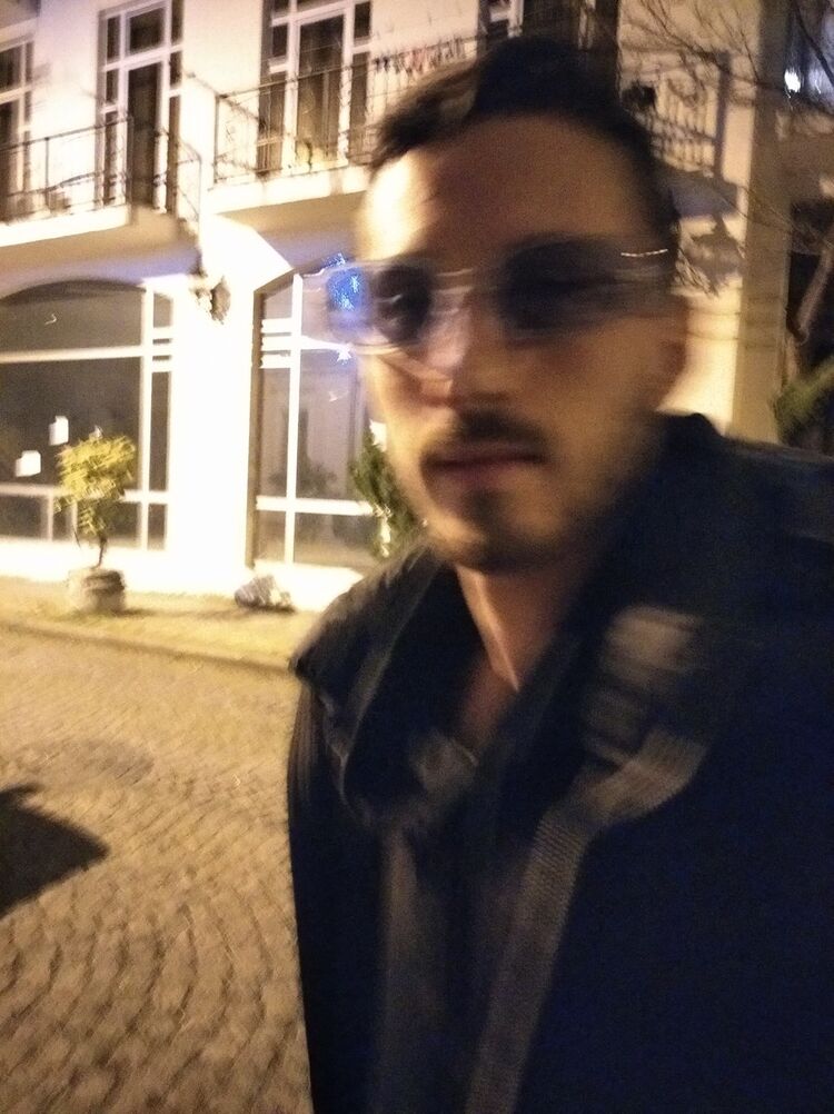  18828207  Kito, 32 ,    