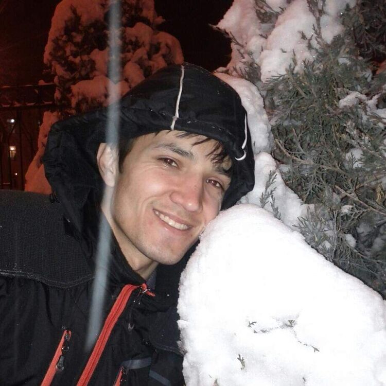  ,   Davronbek, 33 ,   ,   , c , 