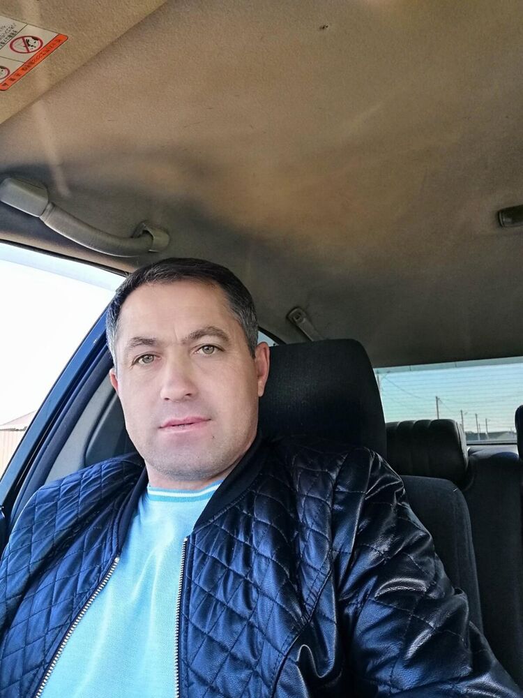  28380697  , 44 ,    
