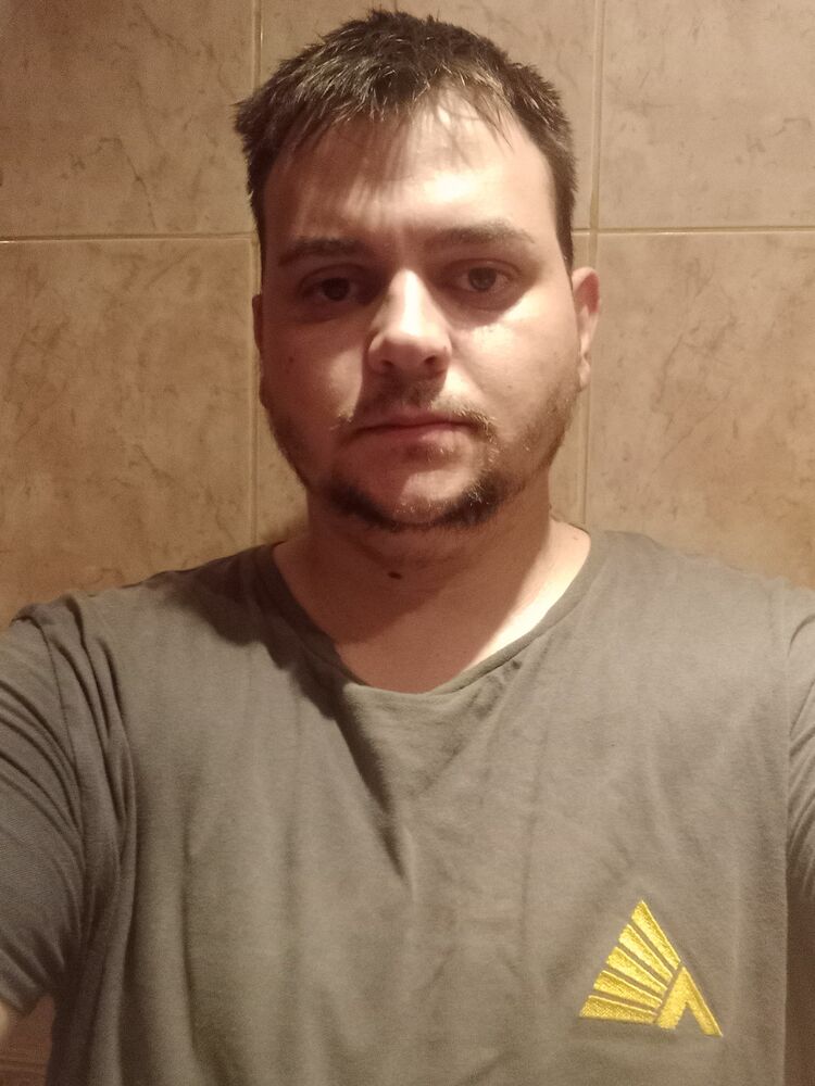  38913167  , 32 ,    