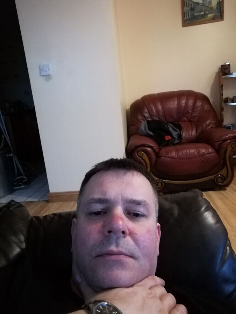  20388697  Slava, 47 ,    