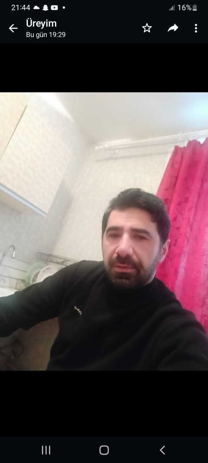  39058057  Yunus, 36 ,    