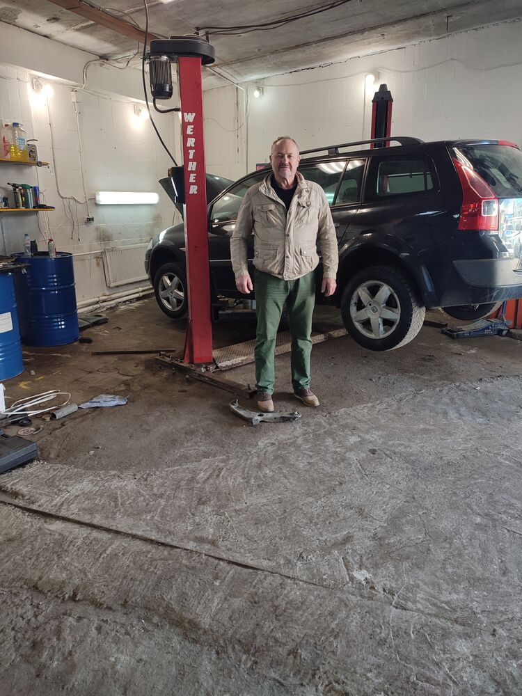 ���� 33983317 ������� ��������, 58 ���, ���� ���������� � �����-����������