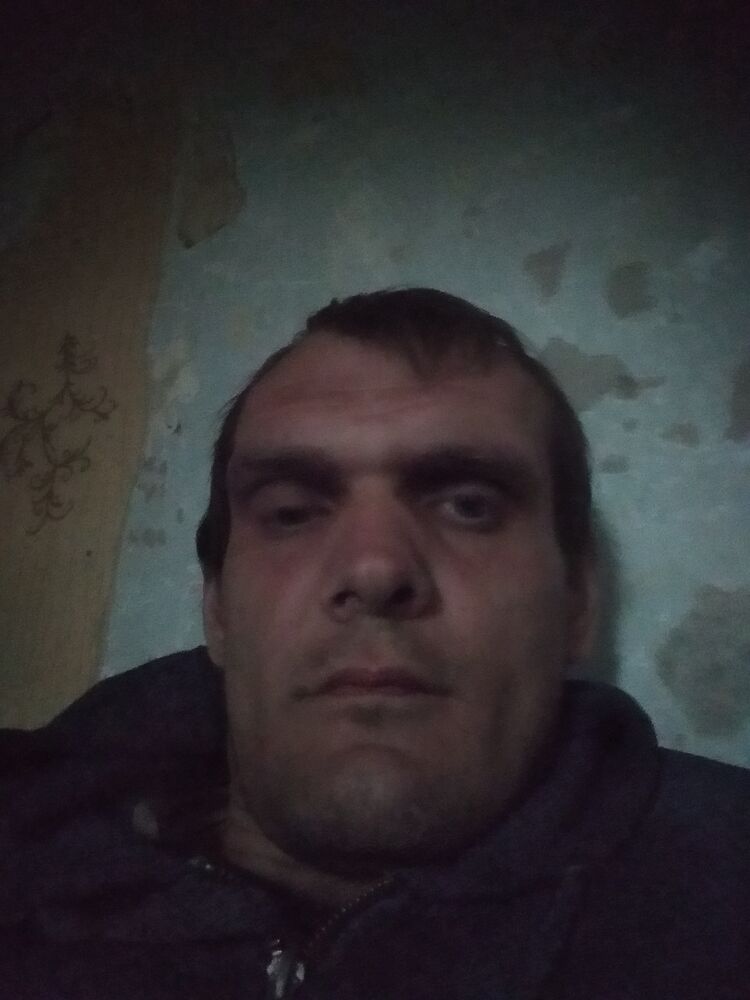  42762647  , 35 ,    