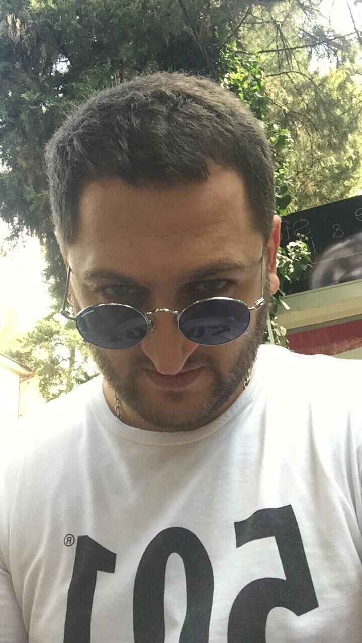  53369667  , 37 ,    