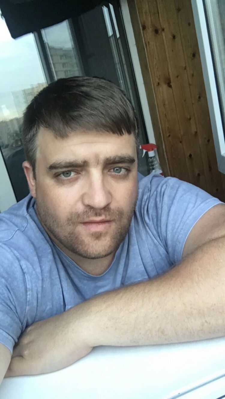  ,   Alex, 39 ,   ,   