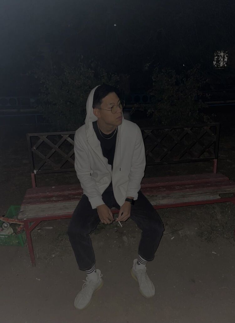 31204337  Sergey, 23 ,    Taegu