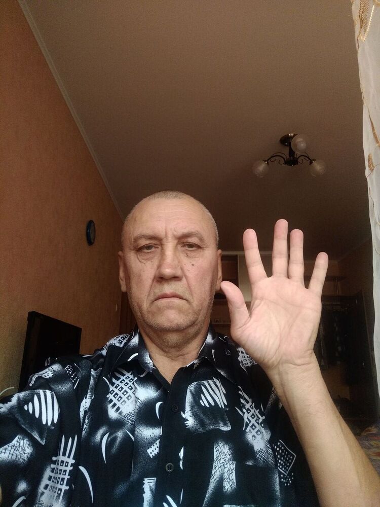  24664827  , 69 ,    