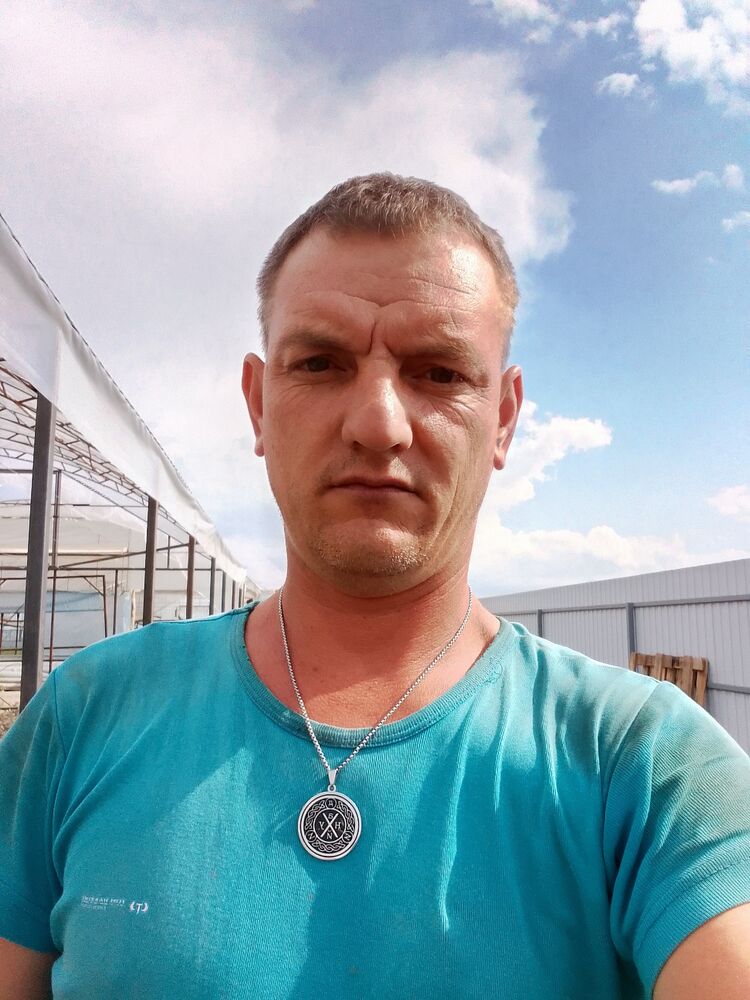  37781857  , 42 ,    