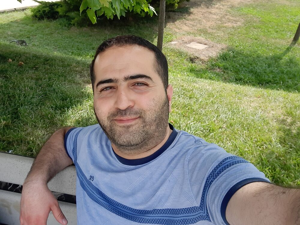  ,   Guman, 37 ,   ,   