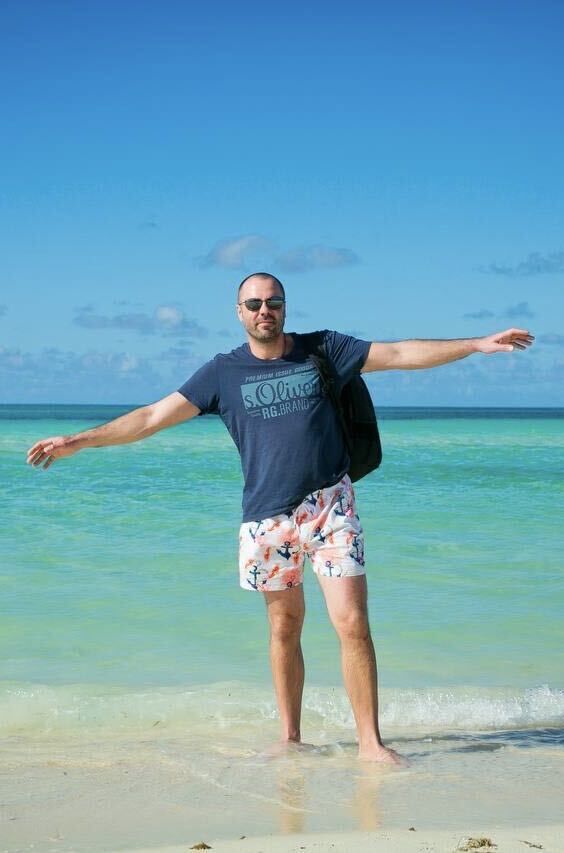 ,   Nick, 48 ,   ,   , c 