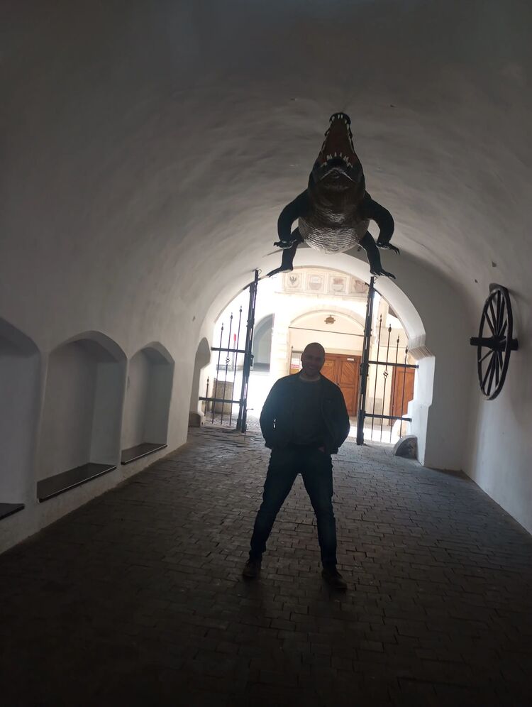  ,   Max, 37 ,   ,   , c , 