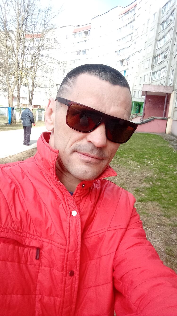  42193677  , 40 ,    