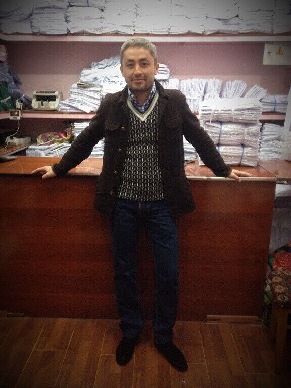  23462467  Nadir, 39 ,    