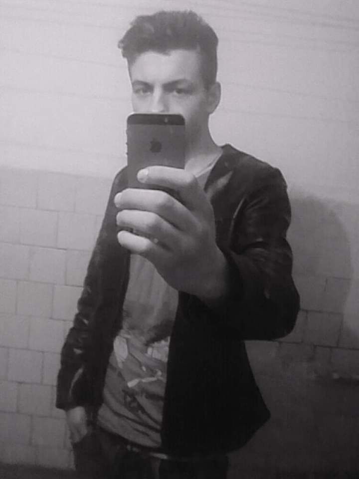  25467507  Ivan, 28 ,    Bielany Wroclawskie