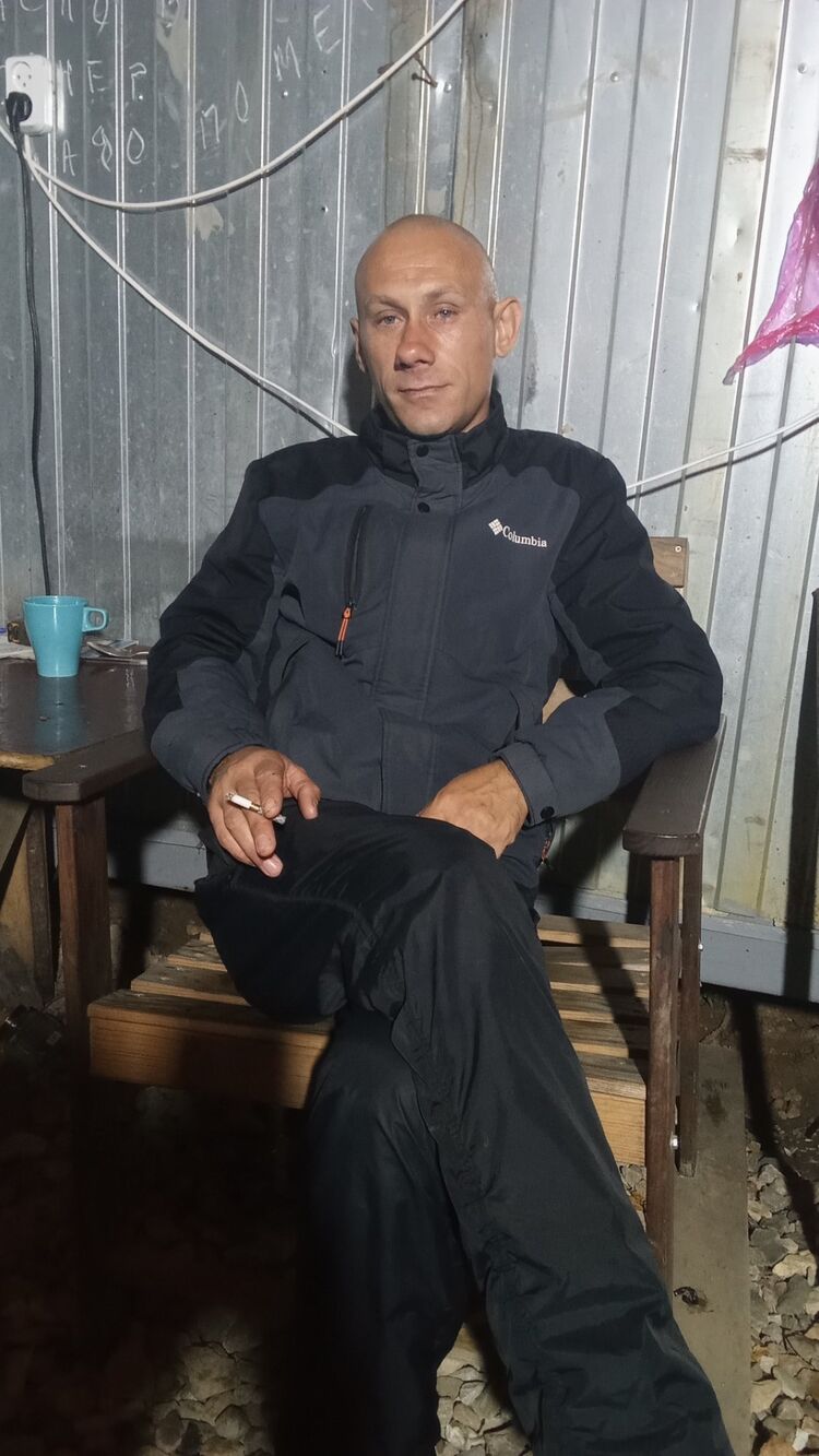  38052847  , 36 ,    
